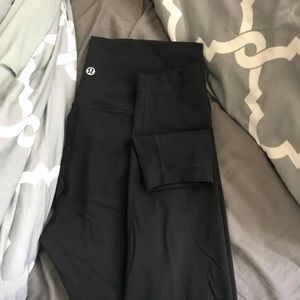 Lululemon wunder under